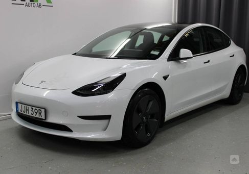 Tesla Model 3, 2022