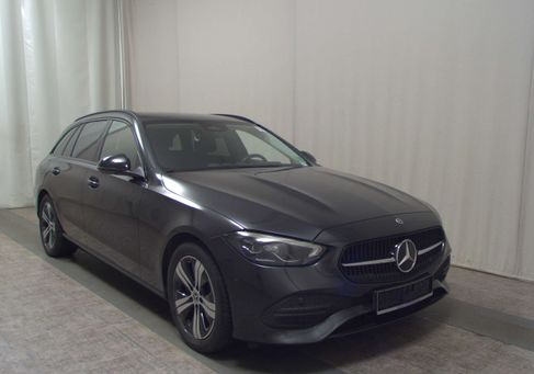 Mercedes-Benz C 200, 2023