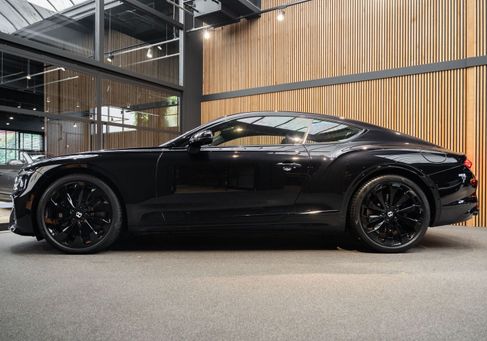 Bentley Continental GT, 2025