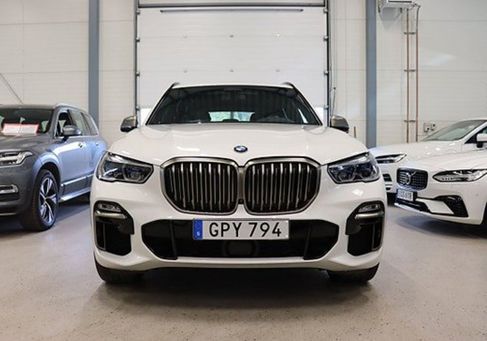 BMW X5 M50, 2020