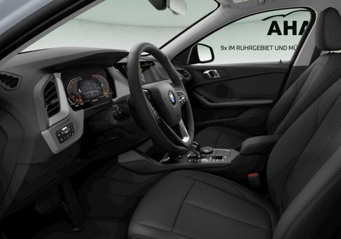 BMW 118, 2021 3