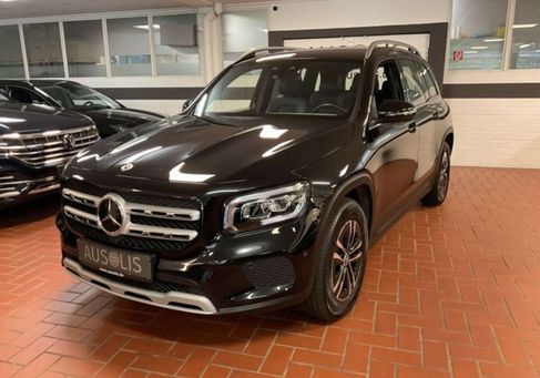 Mercedes-Benz GLB 200, 2023