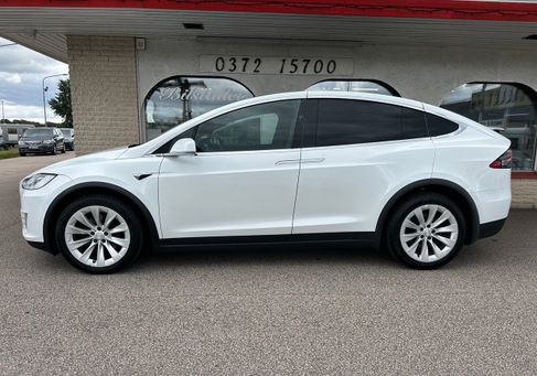 Tesla Model X, 2019