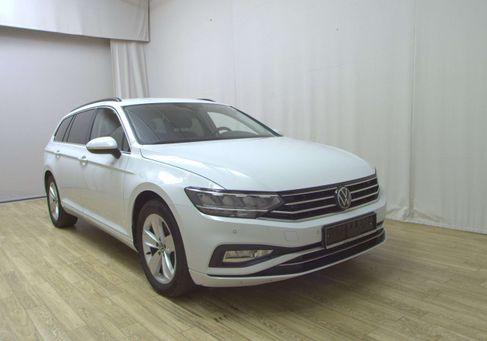 Volkswagen Passat Variant, 2023 3
