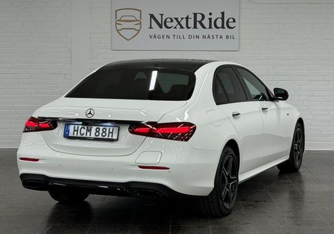 Mercedes-Benz E 300, 2021