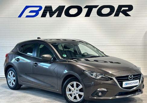 Mazda 3, 2015