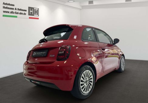 Fiat 500, 2024