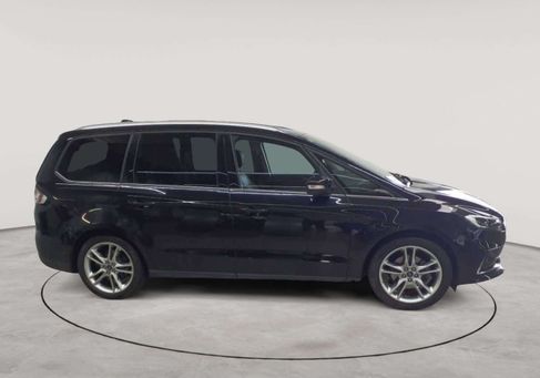 Ford Galaxy, 2022 3