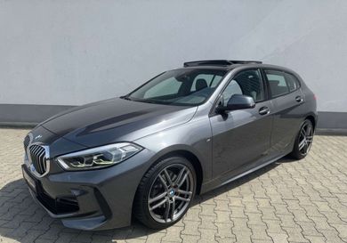 BMW 118, 2020