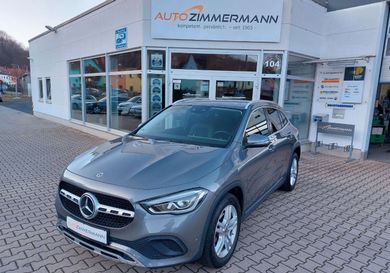 Mercedes-Benz GLA 200, 2021