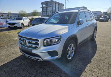 Mercedes-Benz GLB 200, 2022