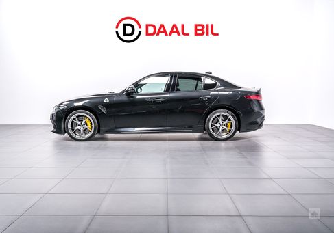 Alfa Romeo Giulia, 2017