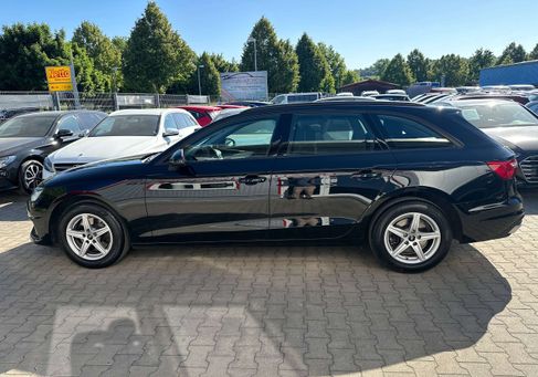 Audi A4, 2021