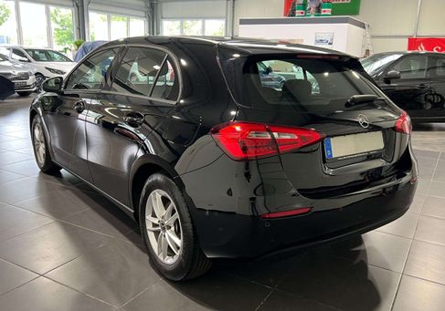 Mercedes-Benz A 180, 2020