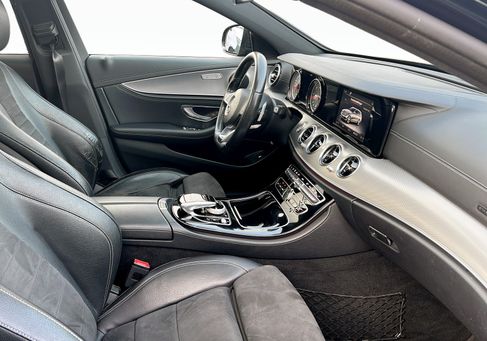 Mercedes-Benz E 350, 2017