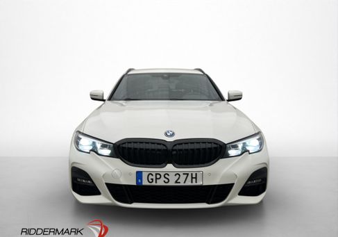 BMW 330, 2022