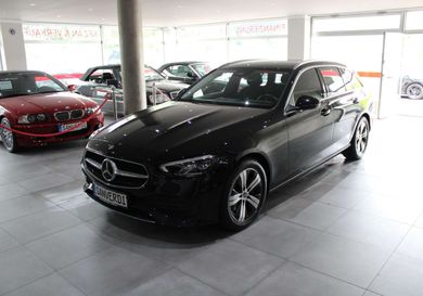 Mercedes-Benz C 200, 2022