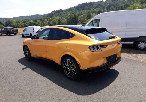 Ford Mustang Mach-E, 2021