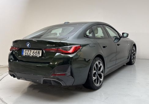 BMW i4, 2022