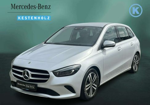 Mercedes-Benz B 220, 2022