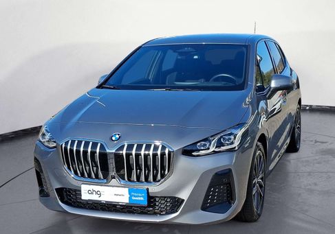 BMW 220, 2023