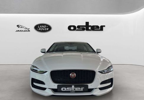 Jaguar XE, 2020