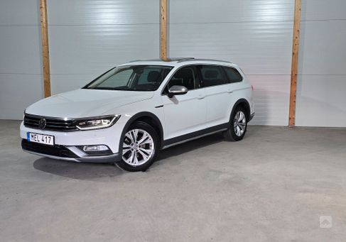 Volkswagen Passat, 2016