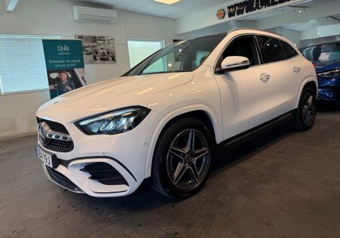 Mercedes-Benz GLA 200, 2024 2