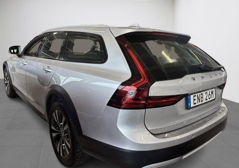 Volvo V90 Cross Country, 2022