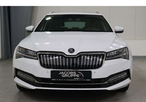 Skoda Superb, 2023