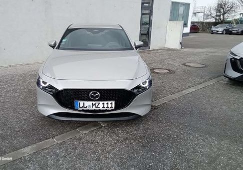 Mazda 3, 2025