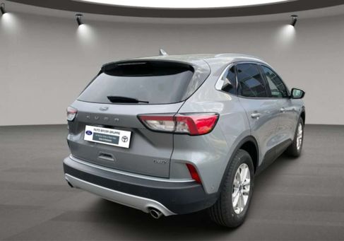 Ford Kuga, 2022