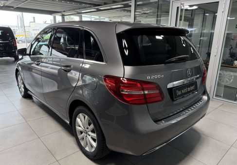 Mercedes-Benz B 200, 2018