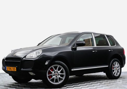 Porsche Cayenne, 2005