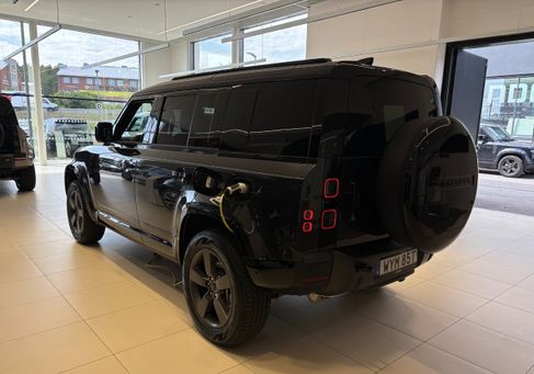 Land Rover Defender, 2026