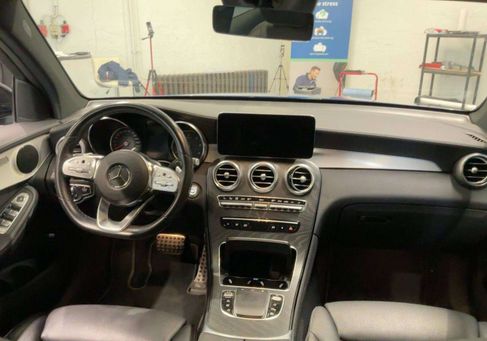 Mercedes-Benz GLC 300, 2021 3