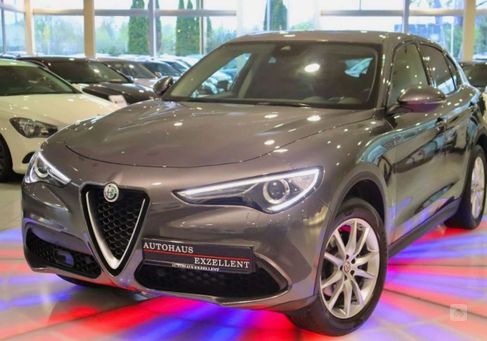 Alfa Romeo Stelvio, 2018