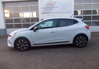 Renault Clio, 2022