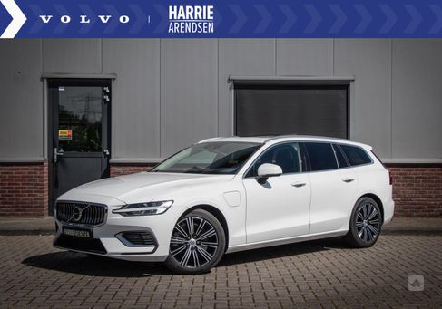 Volvo V60, 2021