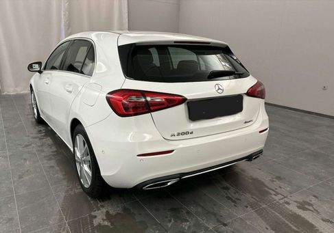 Mercedes-Benz A 200, 2022