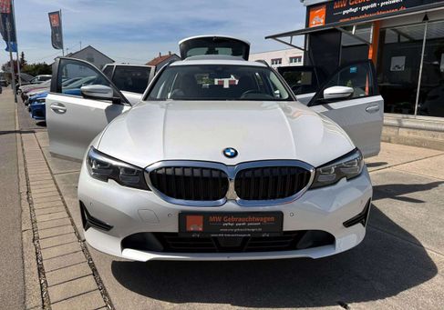 BMW 320, 2021