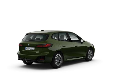 BMW 220, 2024 2