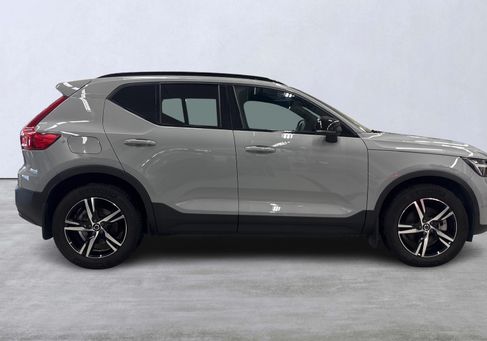 Volvo XC40, 2025 3