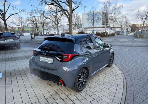 Toyota Yaris, 2025