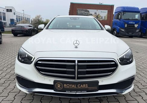 Mercedes-Benz E 300, 2020