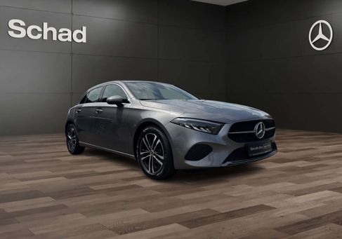 Mercedes-Benz A 180, 2025