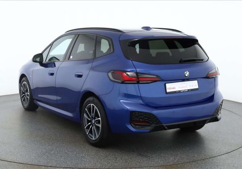 BMW 218, 2025 3