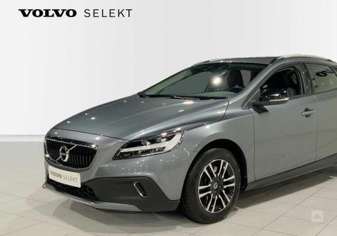 Volvo V40 Cross Country, 2019