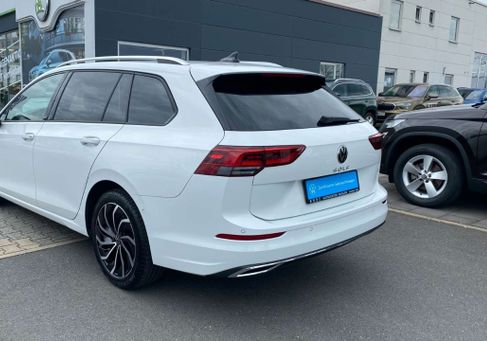 Volkswagen Golf, 2023 3