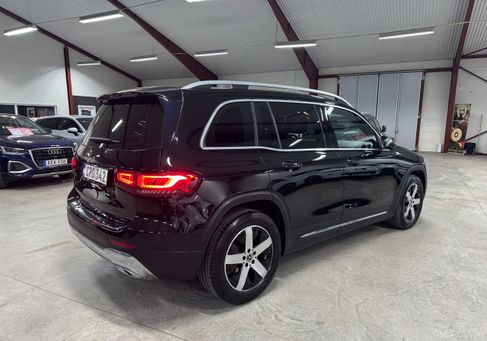 Mercedes-Benz GLB 200, 2021